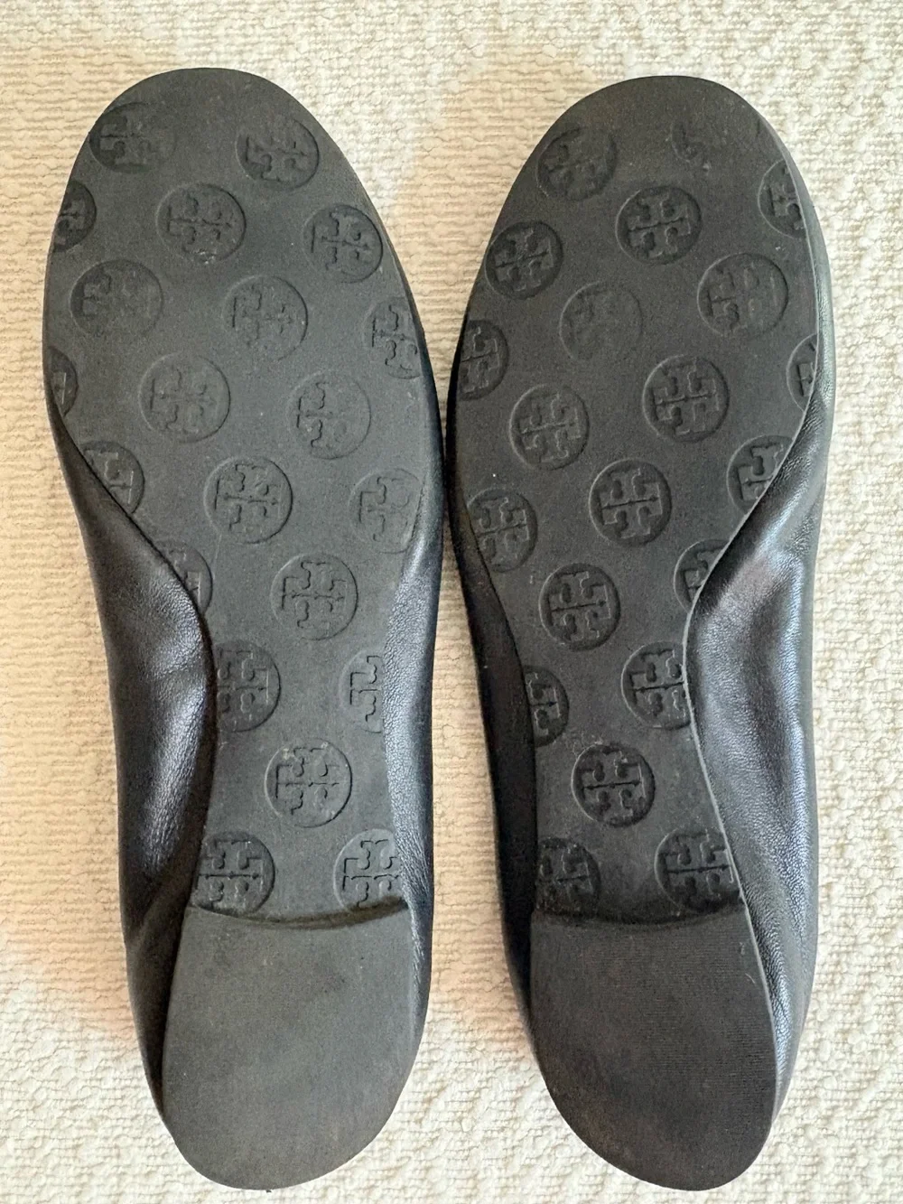 Tory Burch Black Leather Logo Round-Toe Ballet Flats